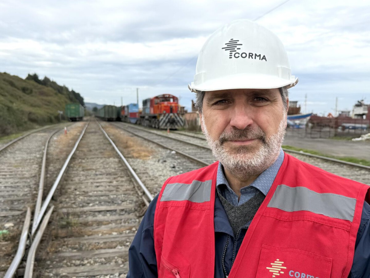 Visita técnica a las instalaciones ferroviarias de Puerto Coronel para evaluar la extensión hacia Lota.