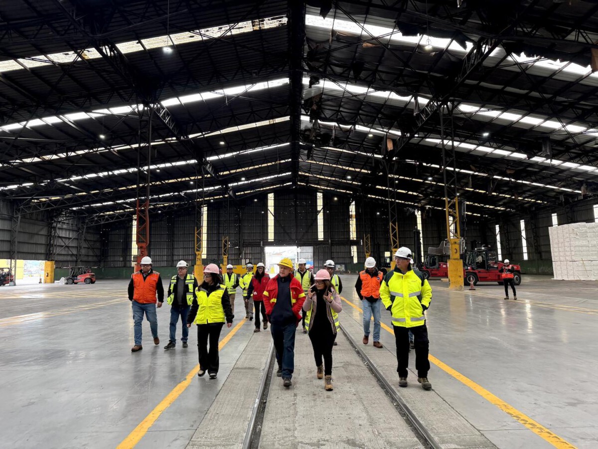 Visita técnica a las instalaciones ferroviarias de Puerto Coronel para evaluar la extensión hacia Lota.
