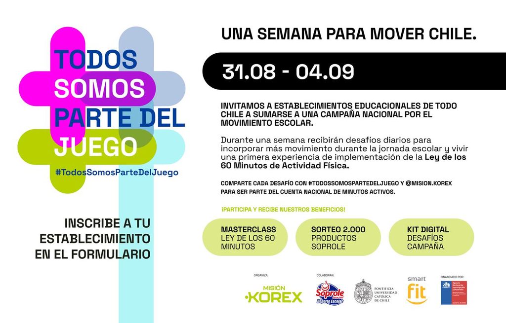 Estudiantes participando en actividades físicas y juegos recreativos en un patio escolar chileno