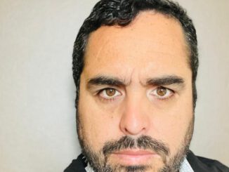 Medidas de bioseguridad en granja avícola para prevenir contagios de influenza aviar H5N1
