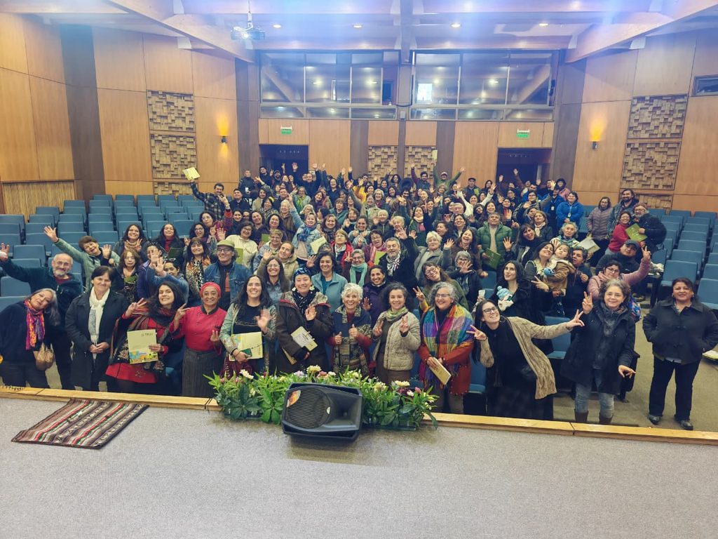 Delegaciones reunidas en el Encuentro Interregional de Agroecología y Soberanía Alimentaria en la Universidad del Bío-Bío