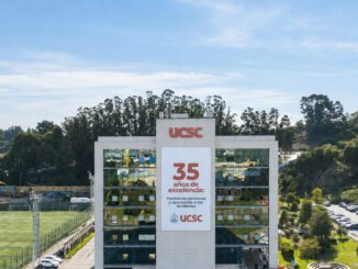 Campus de la Universidad Católica de la Santísima Concepción destacando su desarrollo en investigación y postgrado