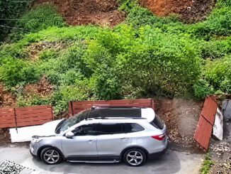 Vista del sector afectado por el derrumbe en la carretera Fernando Maira en Lota
