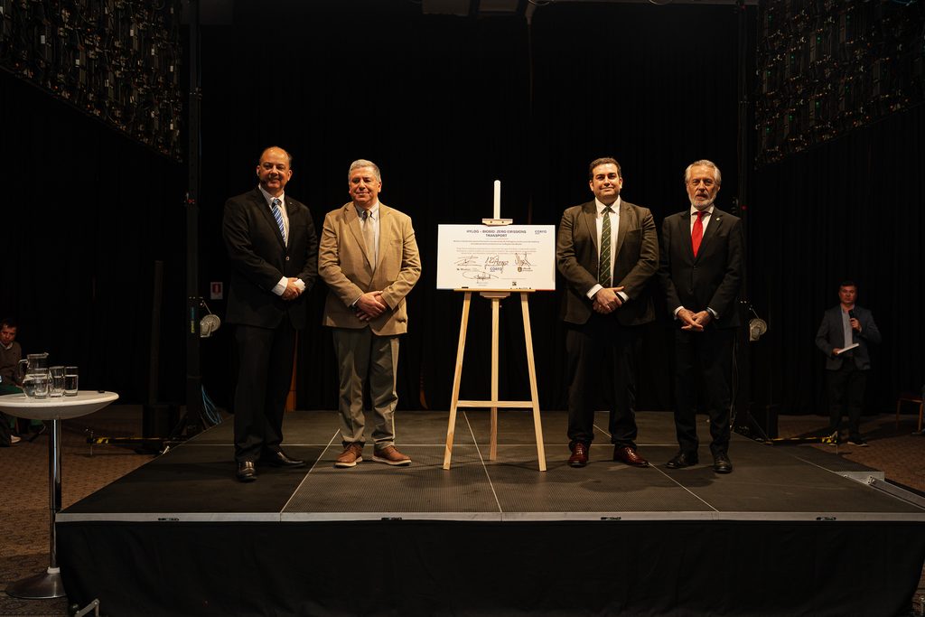 Asistentes y autoridades en el Summit de Transición Energética Biobío 2026 enfocado en hidrógeno verde