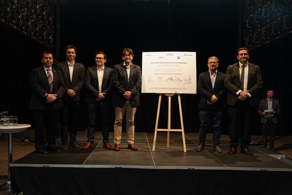 Asistentes y autoridades en el Summit de Transición Energética Biobío 2026 enfocado en hidrógeno verde